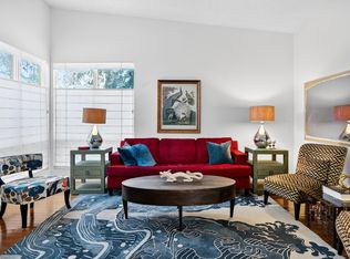 11627 76th Ave NW, Edmonton, AB T6G 0K9