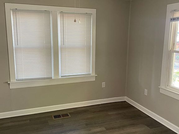 4th image of 408 W 24 1/2 St