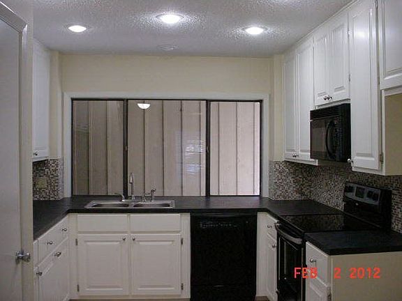 4th image of 213 Pecos Dr