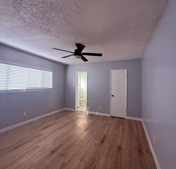 850 Victor Ave — Photo 7