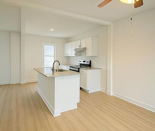 4th image of 213 Heaton Ave