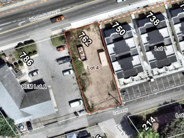 762 Westminster Ave W, Penticton, BC V2A 1K8