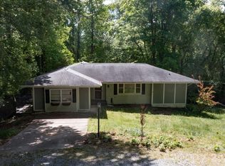 147 Barberry Heights Dr, Brevard, NC 28712
