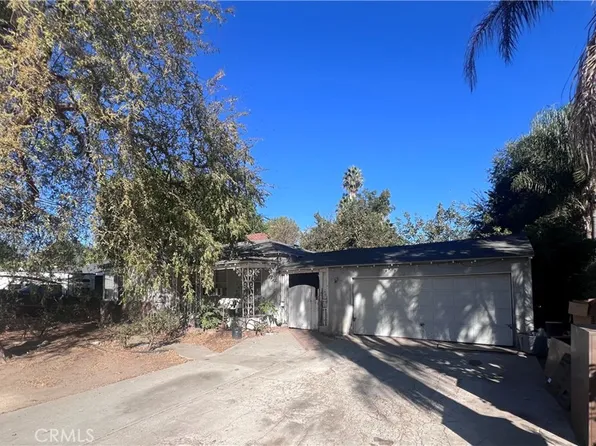 19211 Strathern St, Reseda, CA 91335