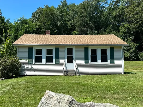 9 W Farms Rd, Northampton, MA 01062
