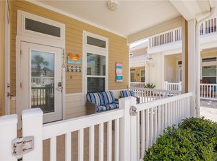 14910 Island Village Dr, Corpus Christi, TX 78418