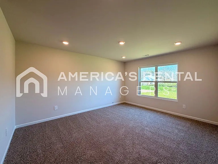 9909 Sequoyah Cove Dr SE — Photo 26