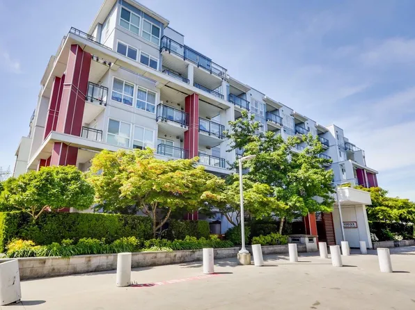 10033 River Dr #511, Richmond, BC V6X 1Y8