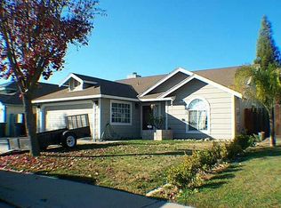 1525 Prospect Ln, Modesto, CA 95355