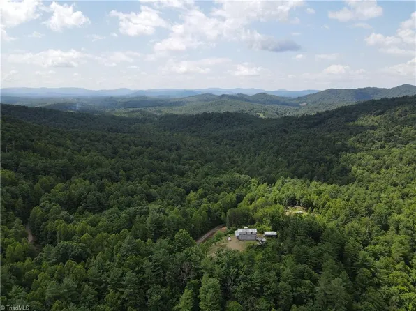 2668 Reedy Branch Rd, Purlear, NC 28665