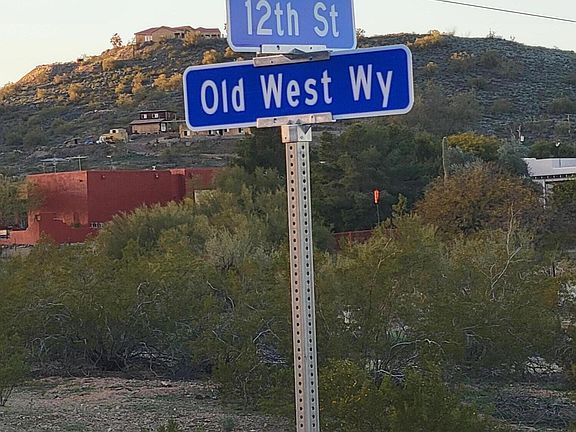 4th image of 12XX E Old West Way #'-'