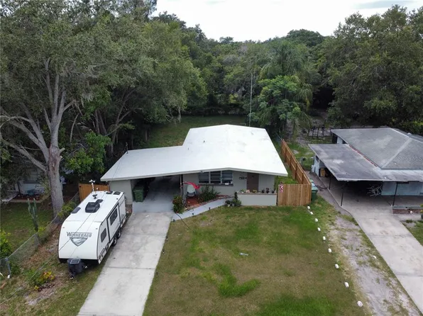 1249 6th St NE, Winter Haven, FL 33881