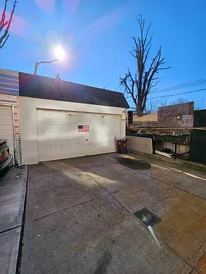 Rented by Brooklyn Property Group LLC | media 43