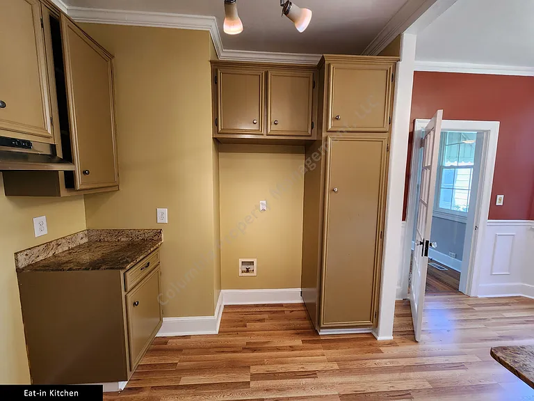 617 Muller Ave — Photo 10
