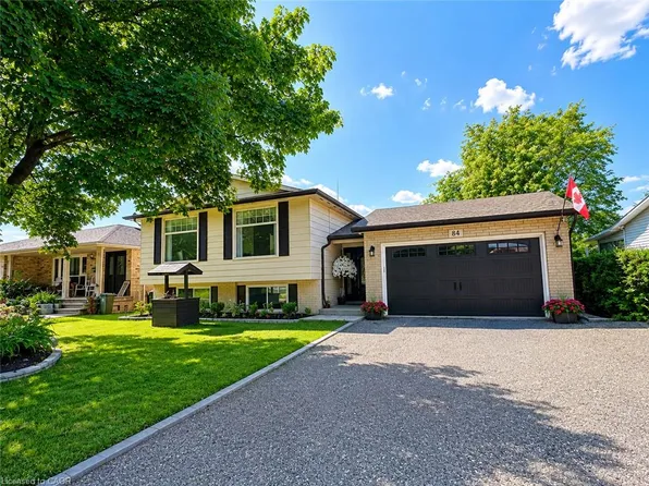 84 Elgar Ave, Hamilton, ON L9C 4E5