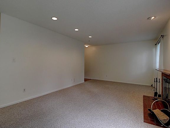 5th image of 544 W Crestline Ave #12C1
