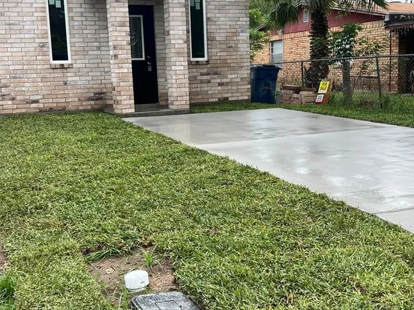 565 Corral St, San Benito, TX 78586