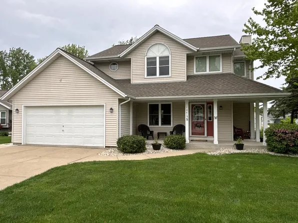 10510 South Jessica DRIVE, Oak Creek, WI 53154