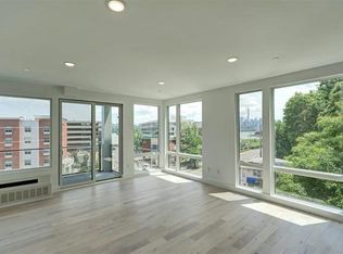 8621 River Rd #5B, North Bergen, NJ 07047