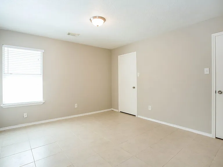 19722 Twin Rivers Dr — Photo 13