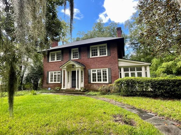 315 E 45th St, Savannah, GA 31405
