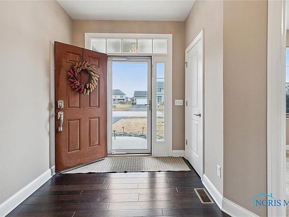 5th image of 26197 Carronade Dr