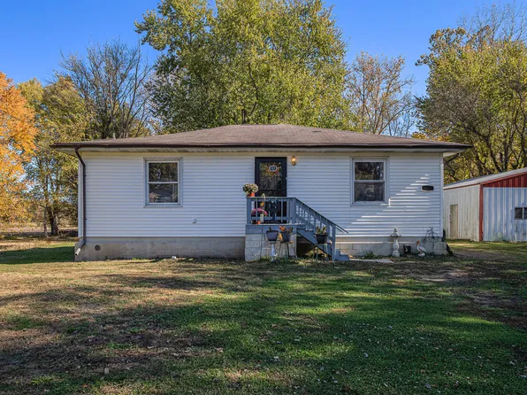 1123 S State Road 231, Hebron, IN 46341