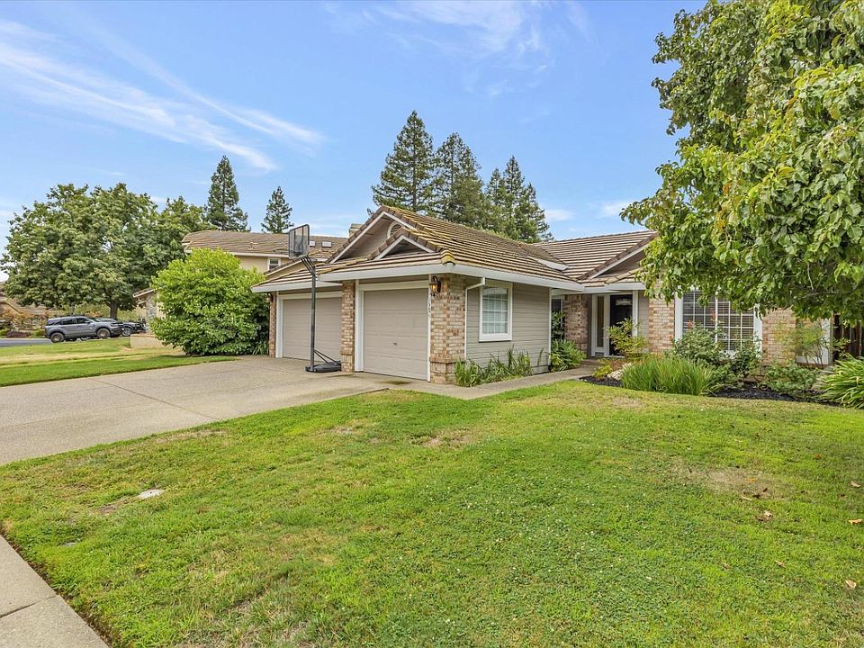 1st image of 156 Dulverton Cir