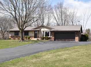 355 N 167th St, Brookfield, WI 53005