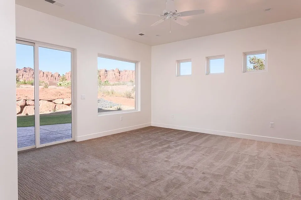 4 bed, 4.0 bath, 3136 sqft, $3,750 — Photo 4