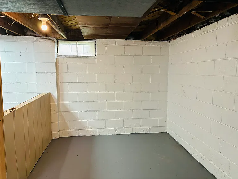1410 E Madge Ave — Photo 26
