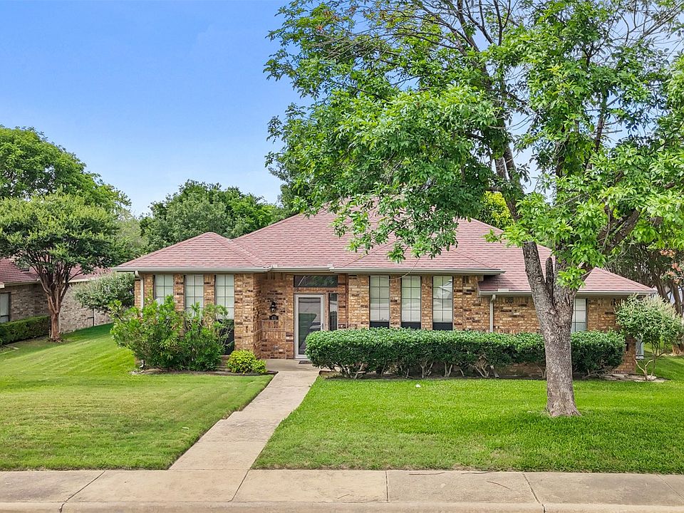 1st image of 431 Tate Dr