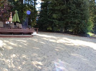 911 Hayes St, McCall, ID 83638