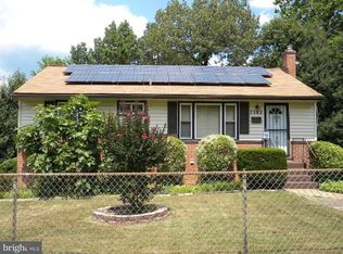 7502 Garrison Rd, Hyattsville, MD 20784