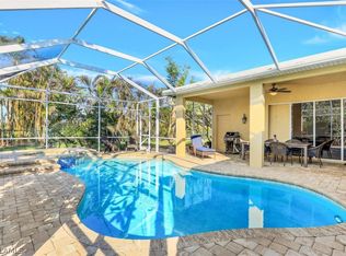 623 SE 21st Ln, Cape Coral, FL 33990