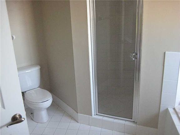 4th image of 5109 NW 115th Ct