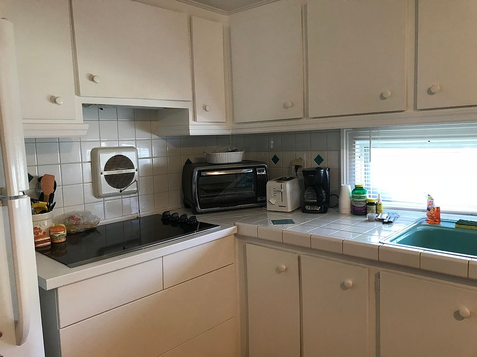 New stove w drawers beneath