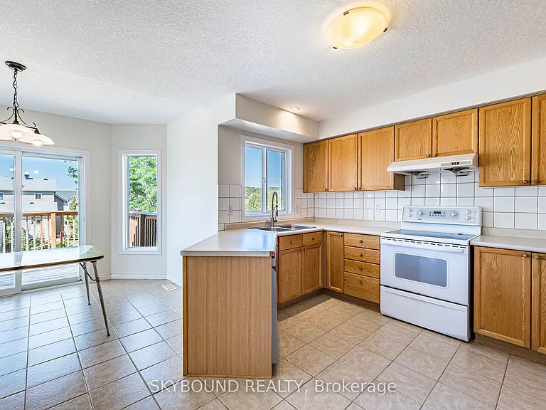 735 Karlsfeld Rd — Photo 20