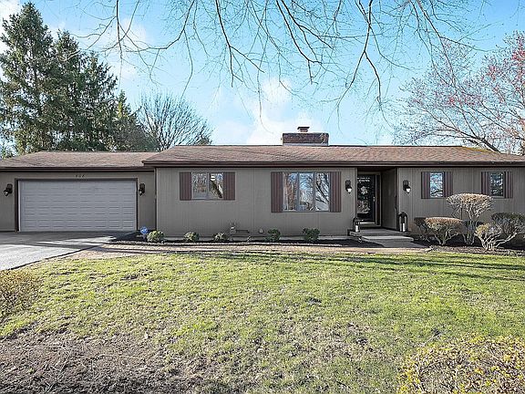 2nd image of 808 Southridge Dr