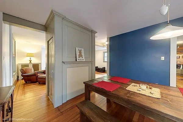 300 Broadway St — Photo 14