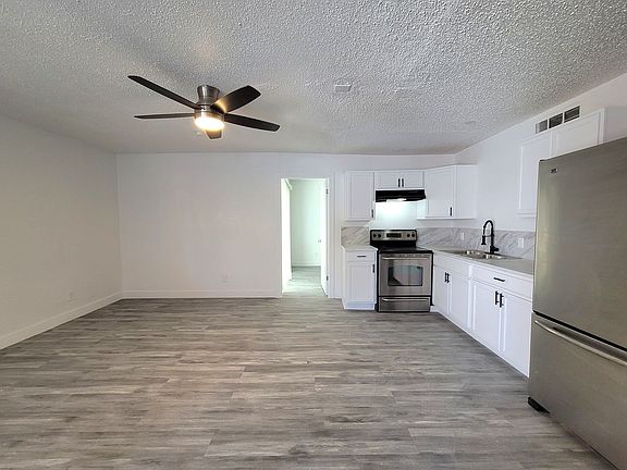 3rd image of 740 N 11th St APT 1