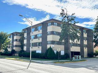 8644 Skokie Blvd #504, Skokie, IL 60077