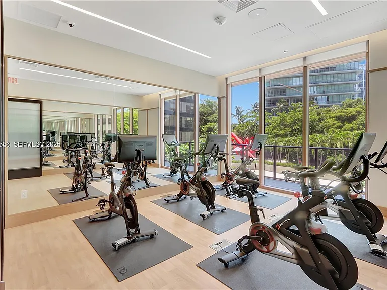 2655 S Bayshore Dr #403 — Photo 54