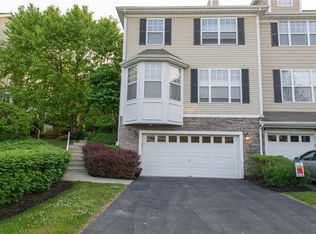 8 Putters Way, Middletown, NY 10940