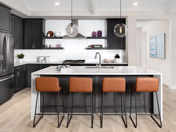 Kitchen w waterfall quartz counters