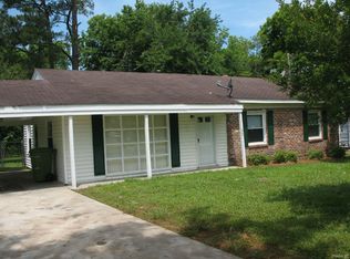 203 N Farr Ave, Andrews, SC 29510