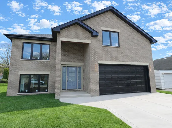 9615 S California Ave, Evergreen Park, IL 60805