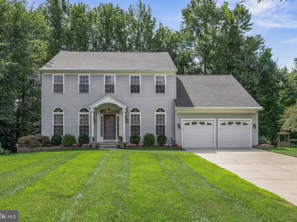 6 Turnberry Ct, Voorhees, NJ 08043