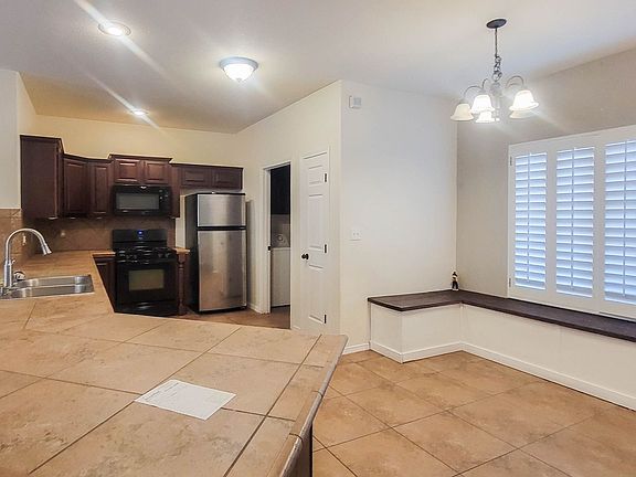 4th image of 3054 Selene Vega Ave