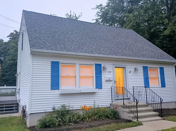 32 Morgan Court, Groton, CT 06340